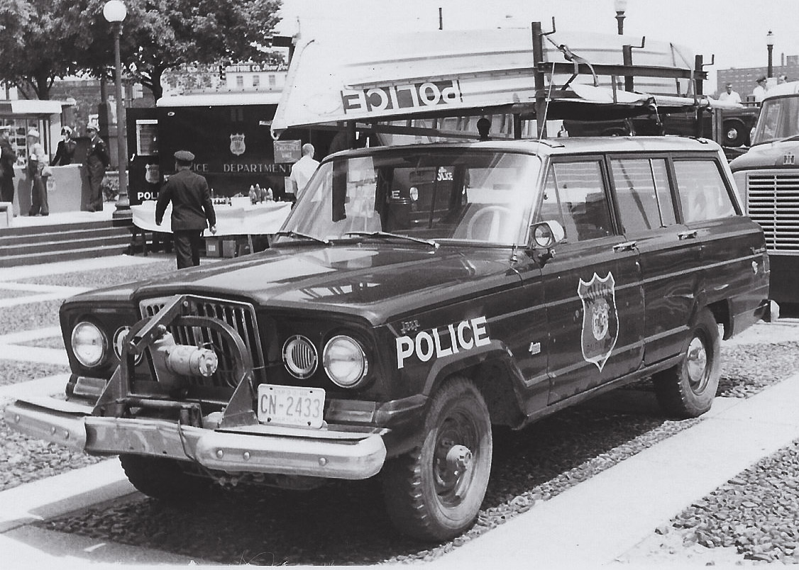1959 Balto PD Patrol Car   Restored